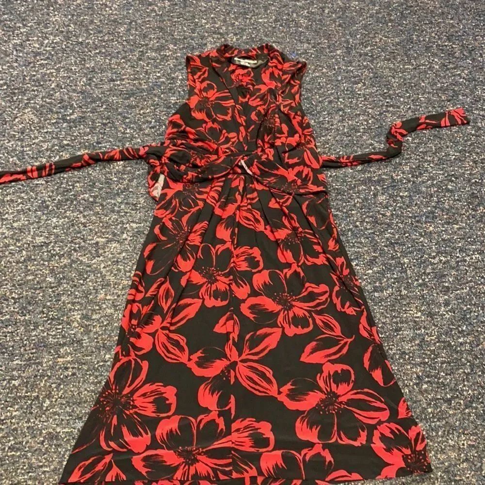 Norma Kamali Black Red Floral Print Dress sz. XS